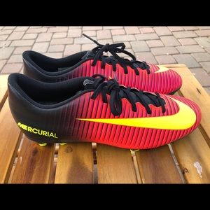 Nike Mercurial Victory VI FG